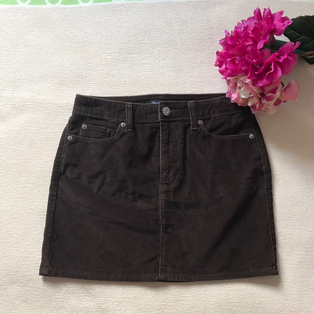 Gap corduroy mini skirt